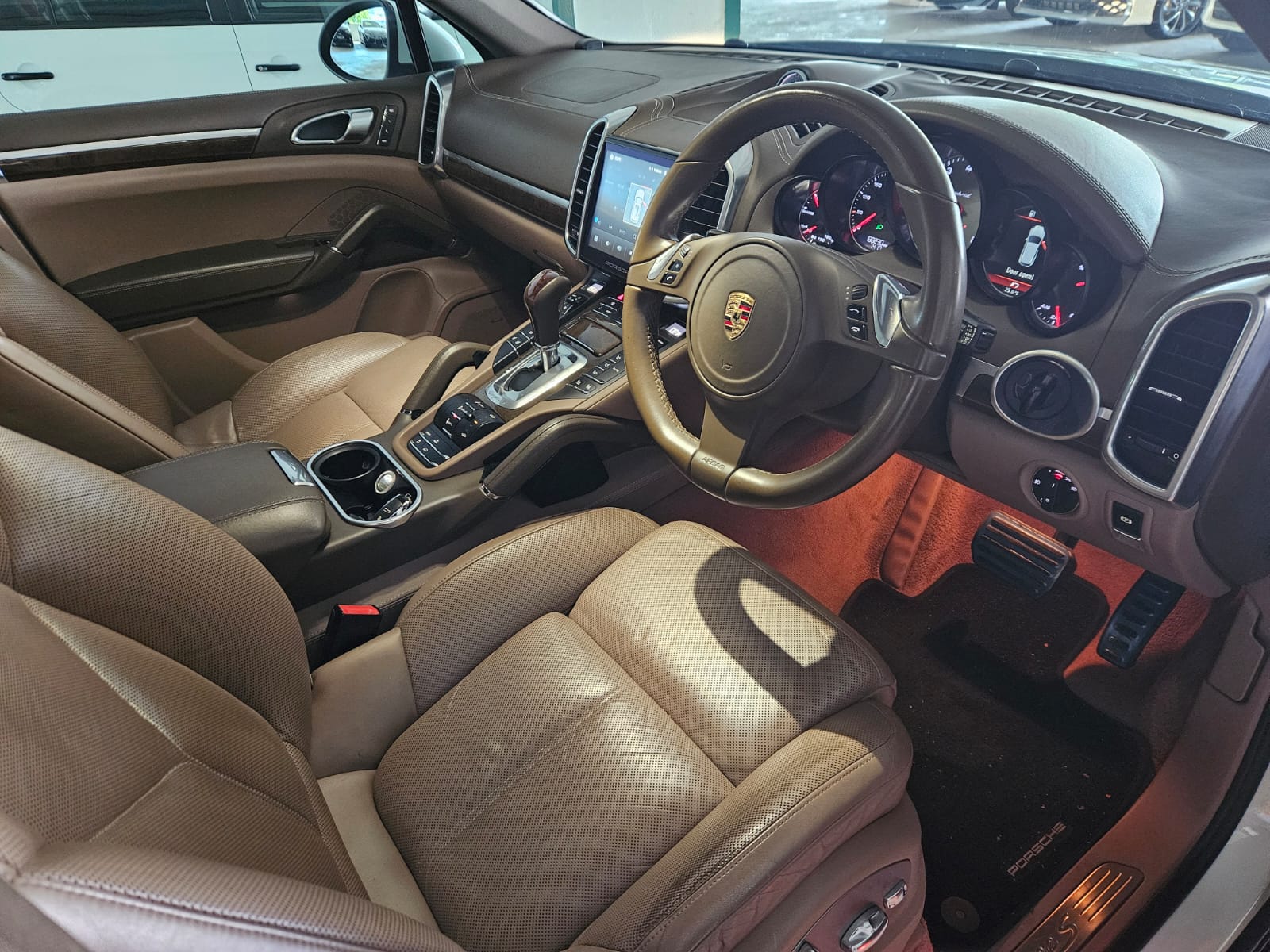 PORSCHE CAYENNE HYBRID S