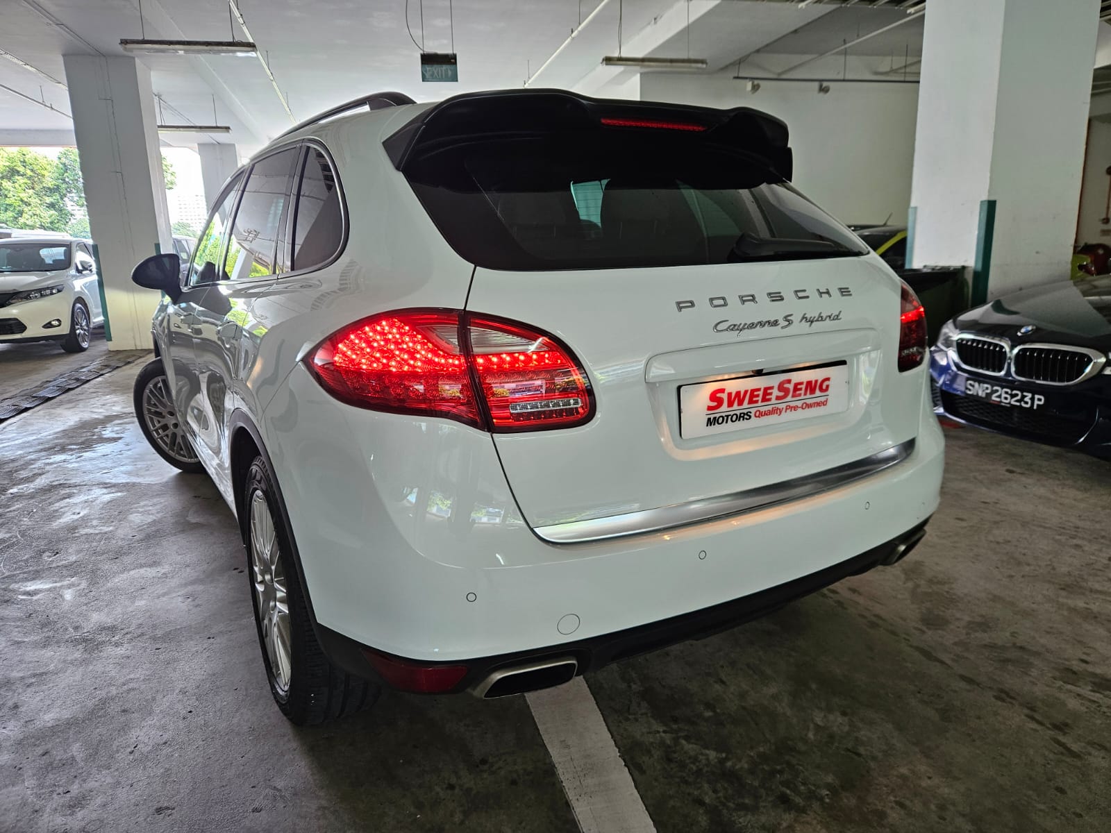 PORSCHE CAYENNE HYBRID S