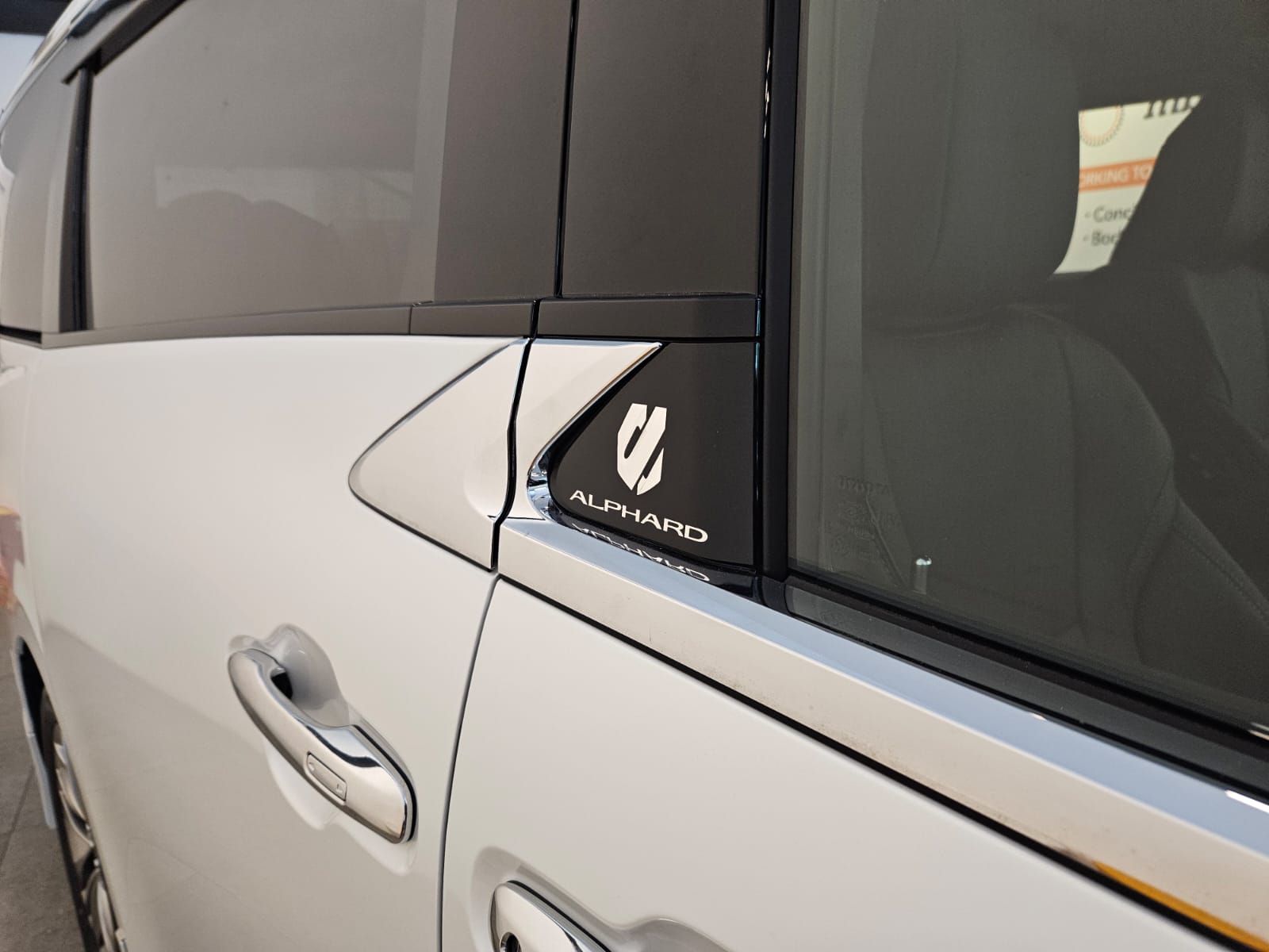 Toyota Alphard 2.5Z Hybrid