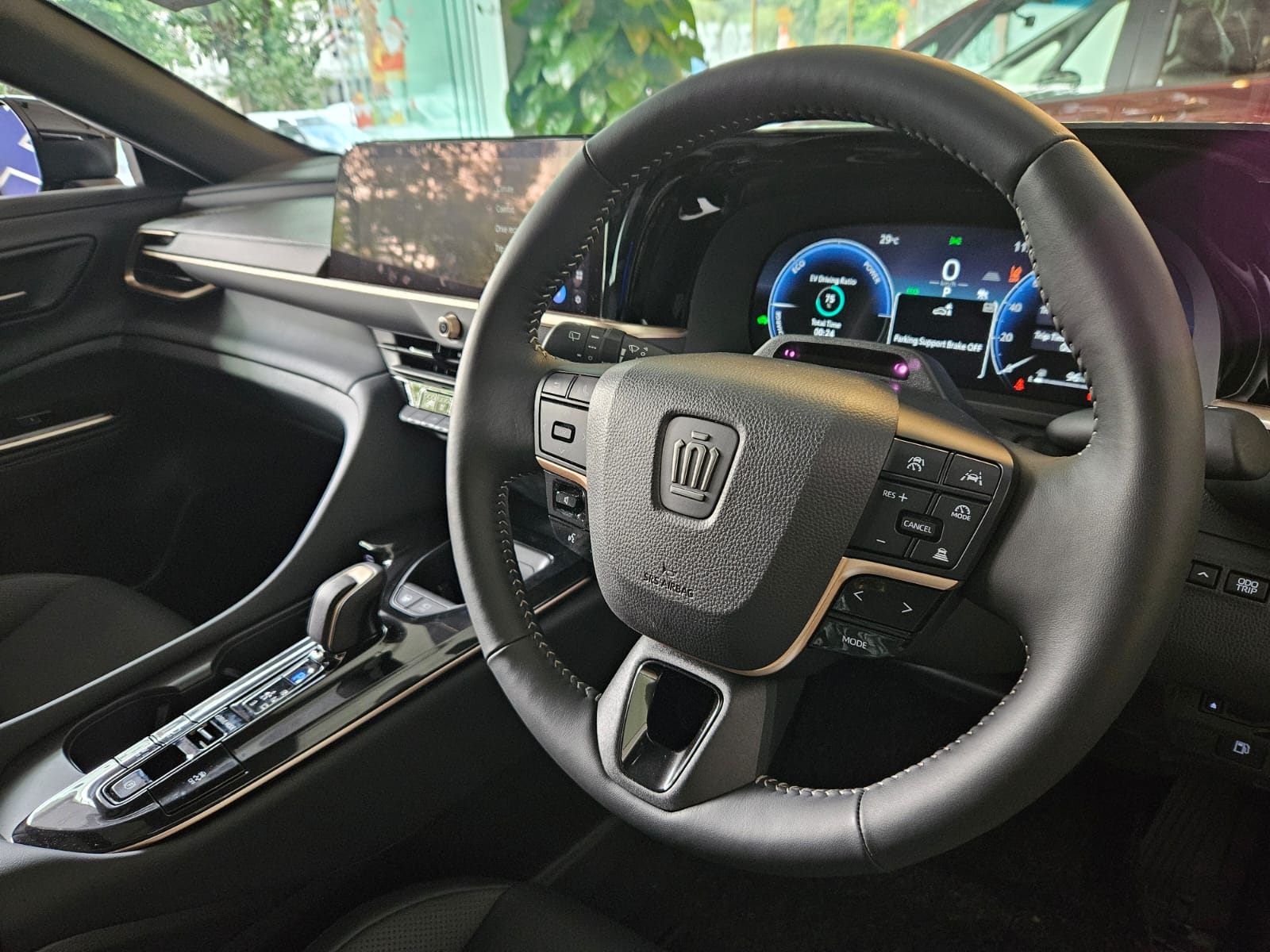 TOYOTA CROWN SPORT Z HYBRID