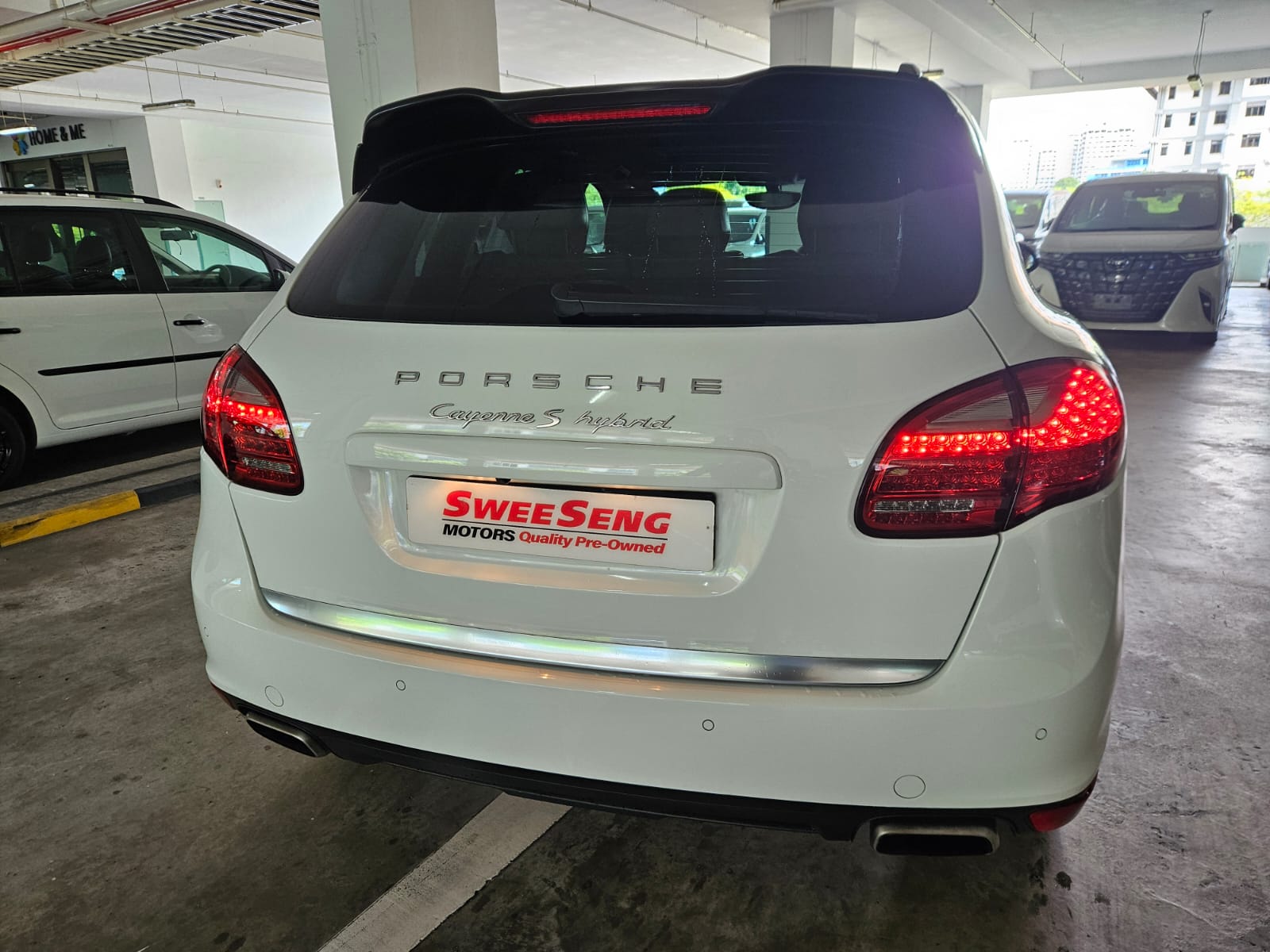 PORSCHE CAYENNE HYBRID S