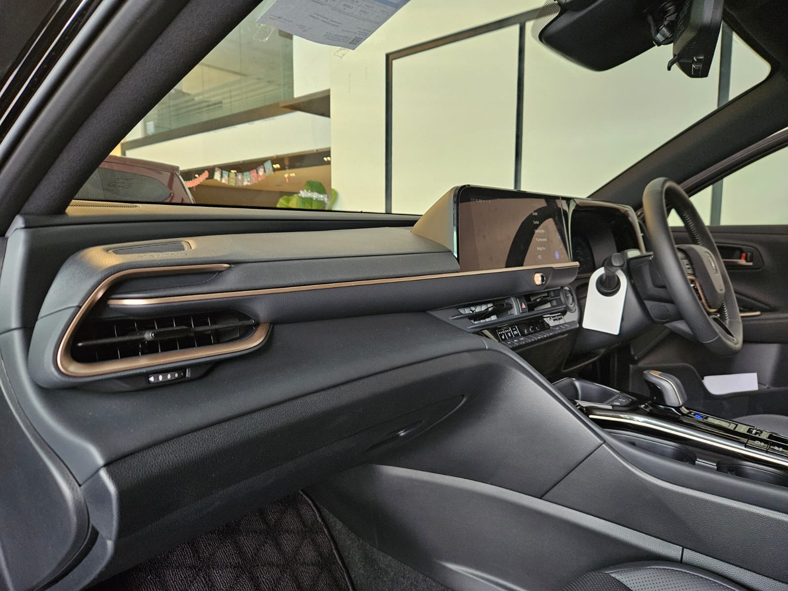 TOYOTA CROWN SPORT Z HYBRID