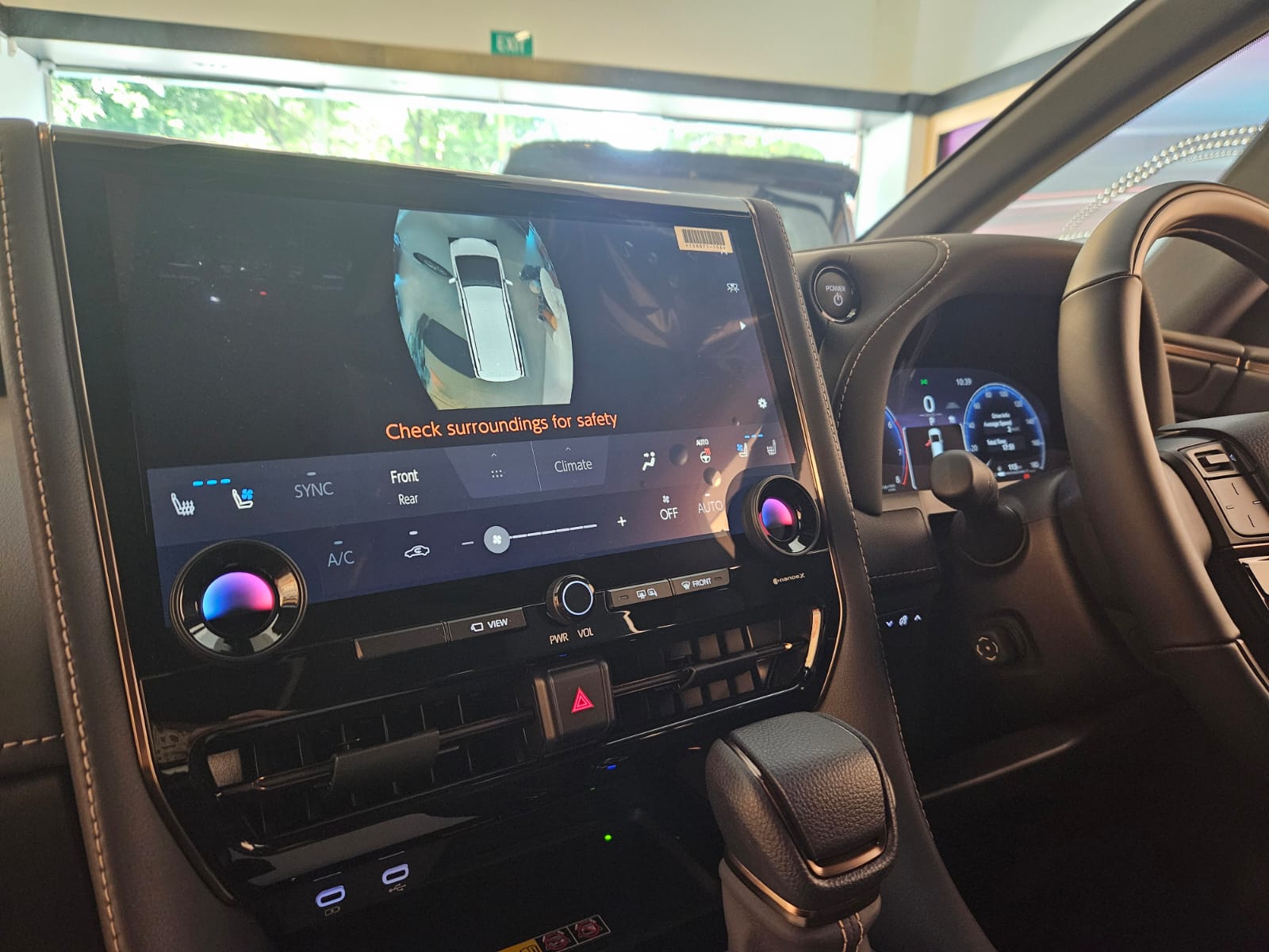 Toyota Alphard 2.5Z Hybrid