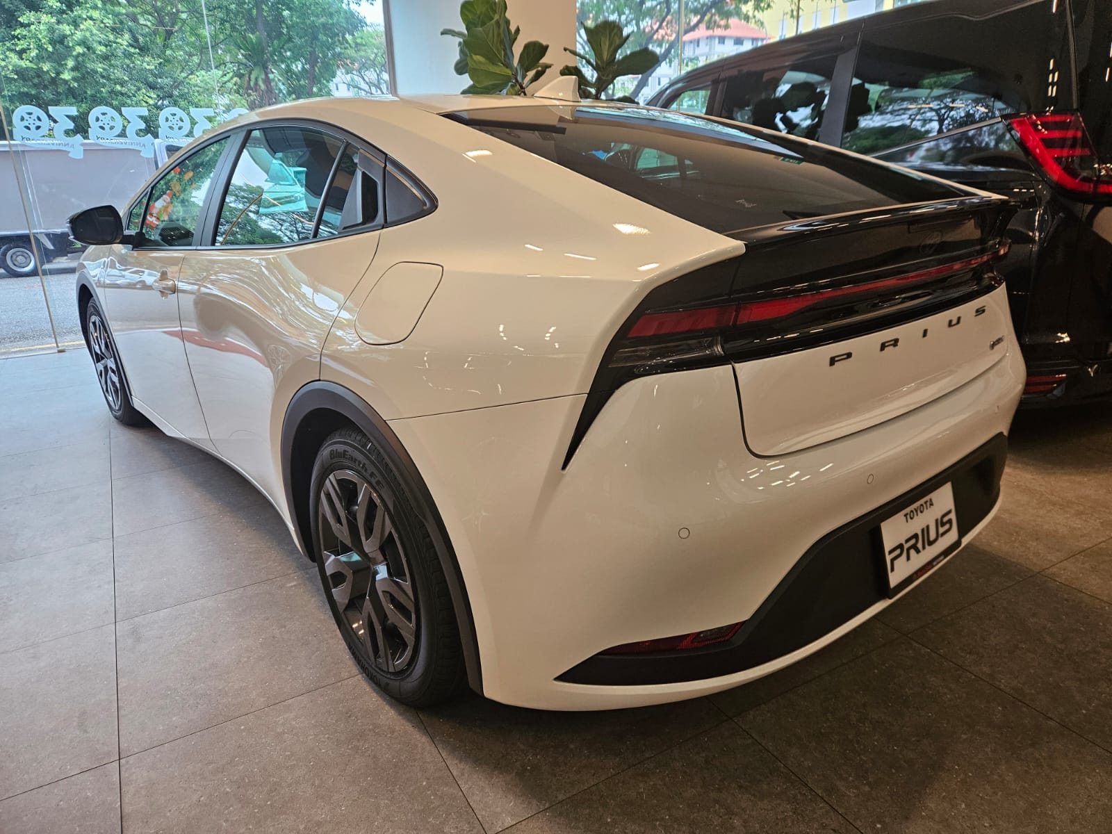 TOYOTA PRIUS X HYBRID 1.8A