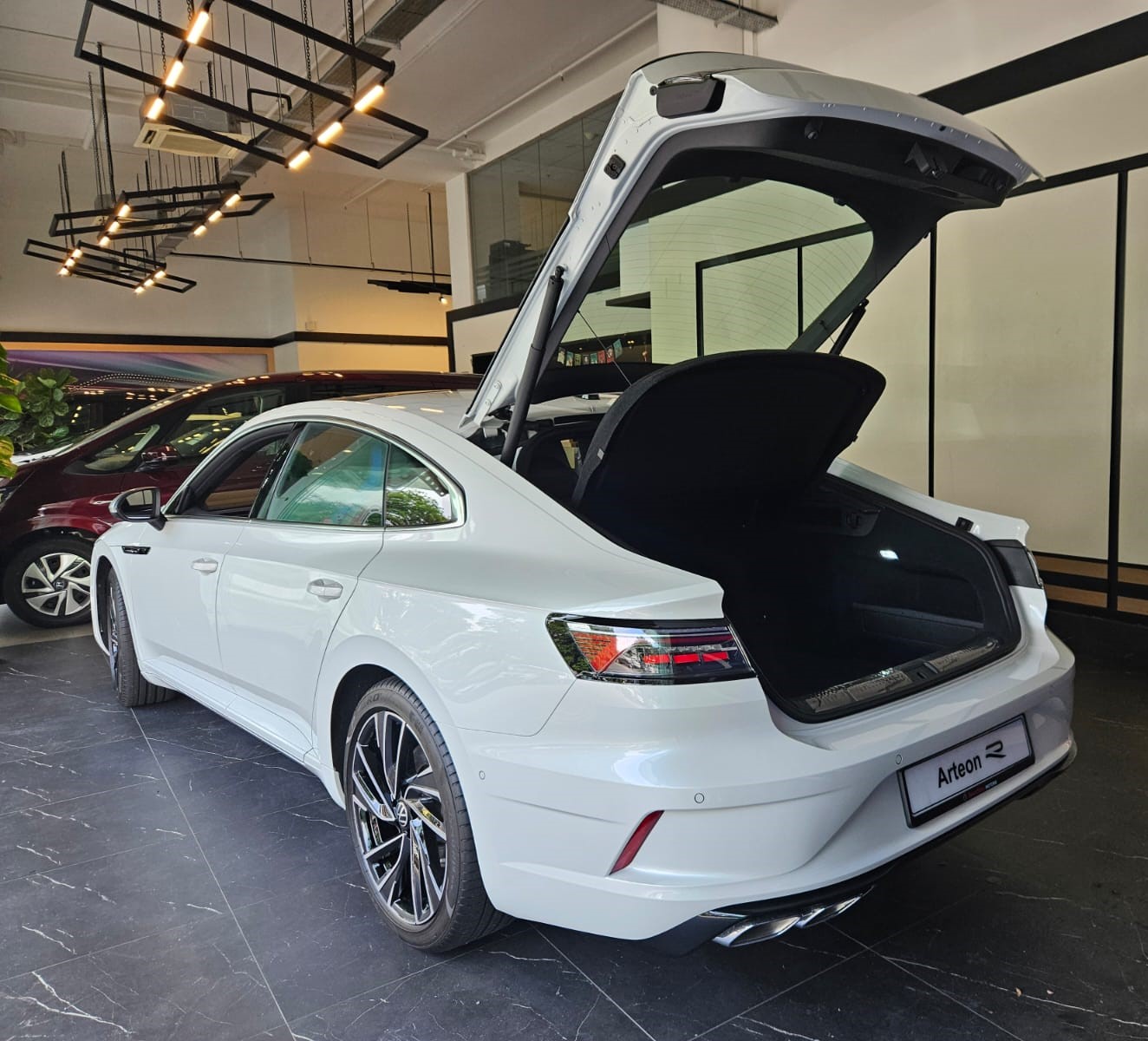 Volkswagen Arteon R