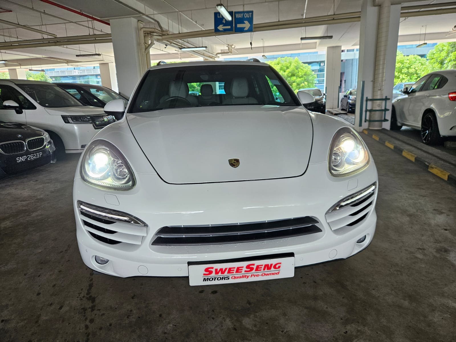 PORSCHE CAYENNE HYBRID S