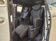 Toyota Alphard 2.5Z Hybrid