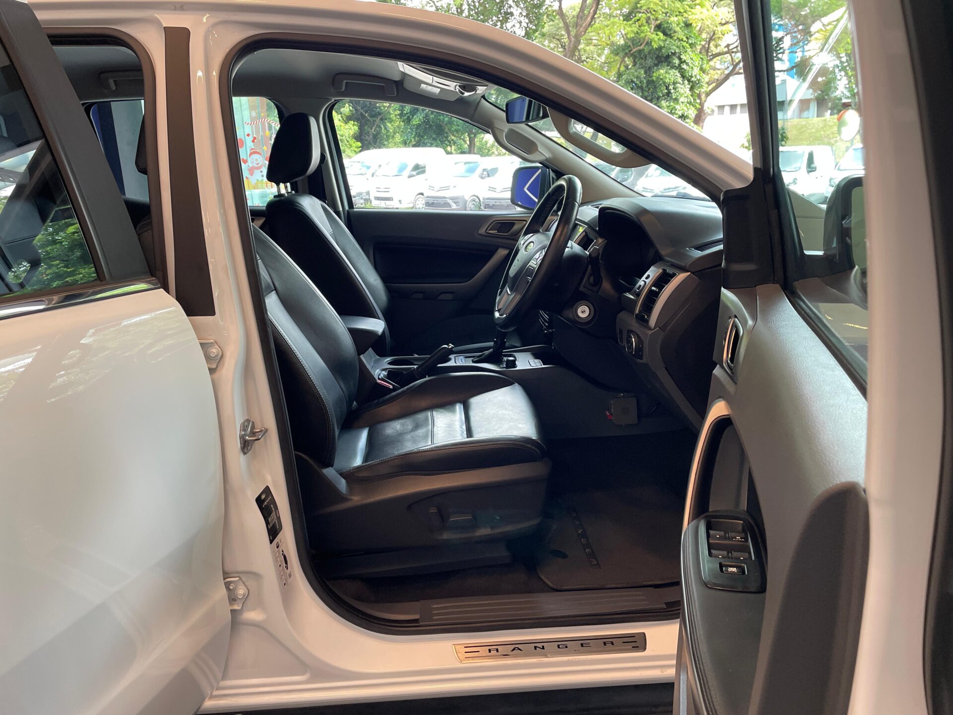 FORD RANGER DOUBLE-CAB 3.2A XLT